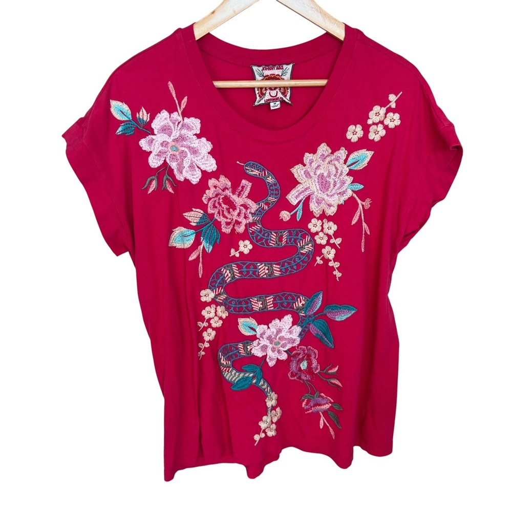 Johnny Was Pink Short Sleeve Snake Floral Embroidered Cotton Crew Tee Shirt SZ M